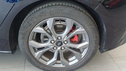 Ford Focus 1.0 Ecoboost MHEV 92kW ST-Line X