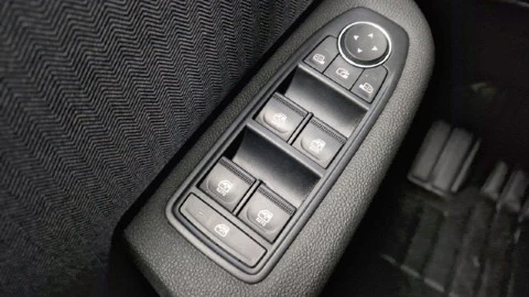 Renault Clio techno Eco-G 100cv (74kW)