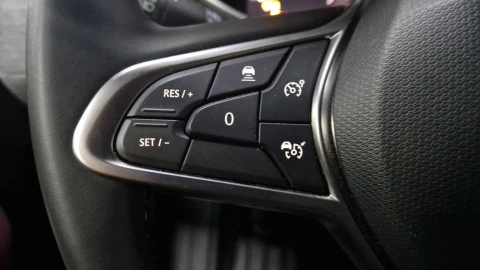 Renault Clio techno Eco-G 100cv (74kW)