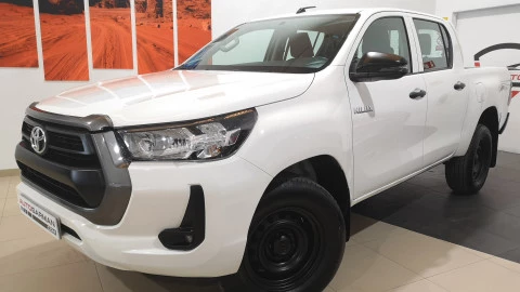 Toyota Hilux 2.4 D4D Cabina Doble GX