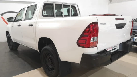 Toyota Hilux 2.4 D4D Cabina Doble GX