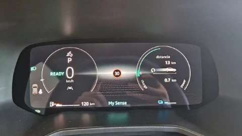 Renault Clio Techno full hybrid E-Tech 145 (103Kw)