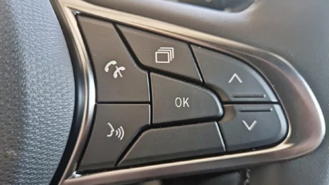 Renault Clio Techno full hybrid E-Tech 145 (103Kw)