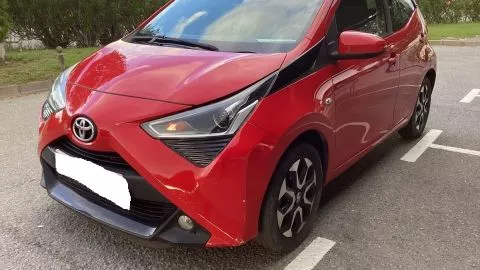 Toyota Aygo 1.0 70 x-wave