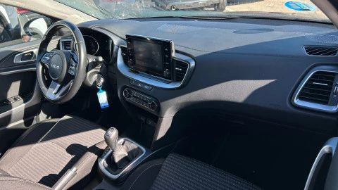 Kia Ceed 1.6 MHEV iMT 100kW (136CV) Drive