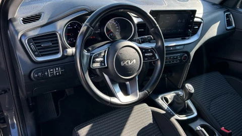 Kia Ceed 1.6 MHEV iMT 100kW (136CV) Drive