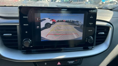 Kia Ceed 1.6 MHEV iMT 100kW (136CV) Drive