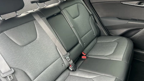 Kia Niro 1.6 GDi HEV 104kW (141CV) Emotion