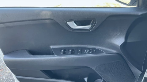 Kia Stonic 1.6 CRDi VGT 81kW (110CV) Concept Eco-D