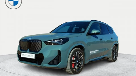 BMW iX1 xDrive30