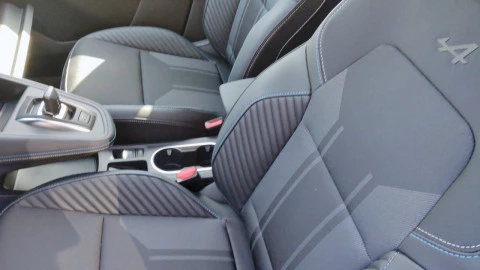 Renault Captur esprit Alpine E-Tech 117kW (160CV)