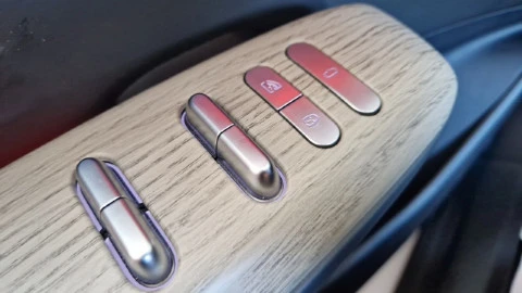 CHANGAN Deepal S07 -