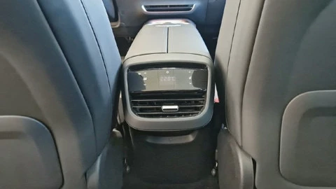 CHANGAN Deepal S07 -