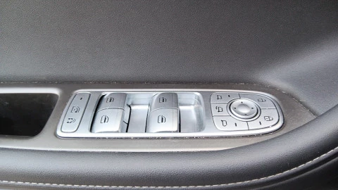 EBRO S700 1.6 TGDI Luxury 7 DCT