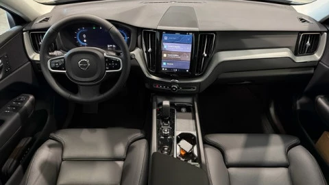 Volvo XC60 T6 Recharge Plus Dark AWD Auto 257 kW (350 CV)