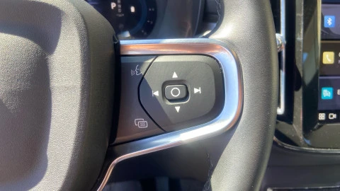 Volvo XC40 2.0 B3 G Core Auto