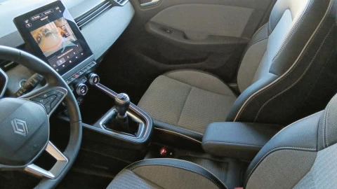 Renault Clio techno Eco-G 100cv (74kW)
