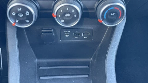 Renault Clio Intens Blue dCi 63 kW (85CV)