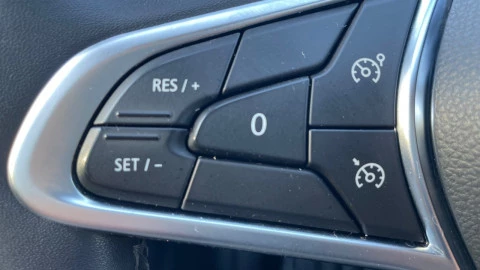 Renault Clio Intens Blue dCi 63 kW (85CV)