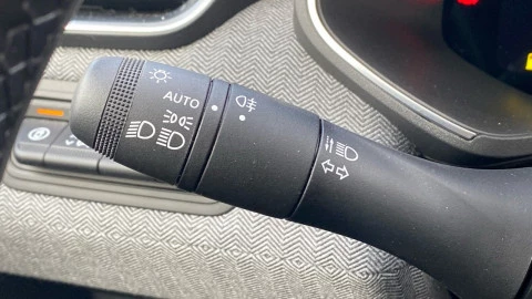 Renault Clio techno Eco-G 100cv (74kW)