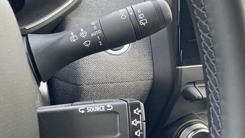 Renault Clio techno Eco-G 100cv (74kW)