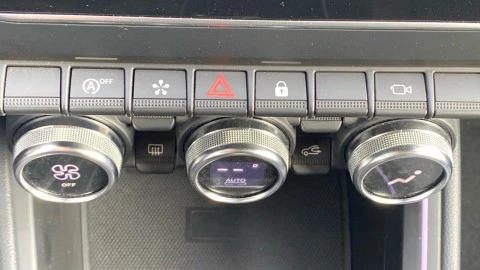 Renault Clio techno Eco-G 100cv (74kW)