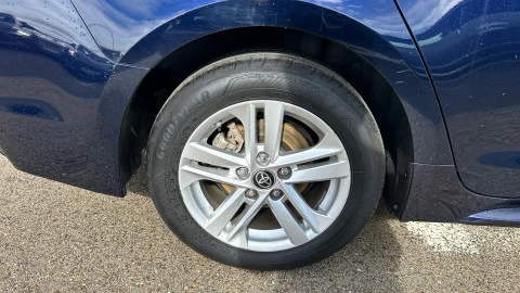 Toyota Corolla 1.8 125H ACTIVE TECH E-CVT TOU SPORT