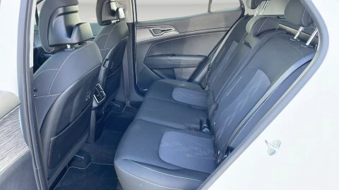 Kia Sportage  1.6 T-GDi MHEV Drive 150