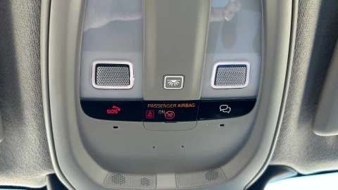 Volvo XC40 2.0 B3 G Essential Auto