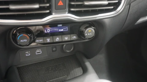 Nissan Juke N-connecta 114 