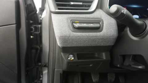 Renault Clio techno Eco-G 100cv (74kW)
