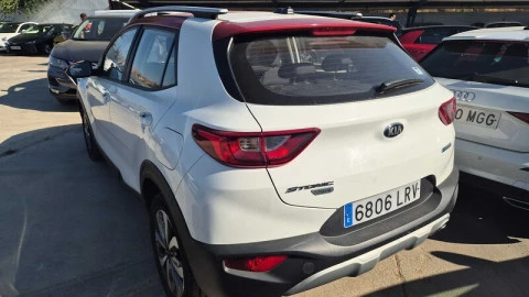 Kia Stonic 1.0 T-GDi 74kW (100CV) MHEV iMT Concept