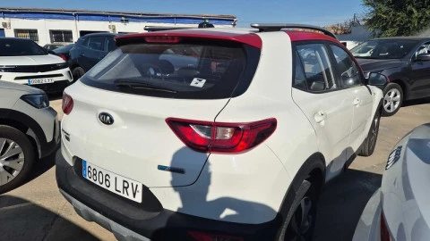 Kia Stonic 1.0 T-GDi 74kW (100CV) MHEV iMT Concept