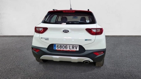 Kia Stonic 1.0 T-GDi 74kW (100CV) MHEV iMT Concept