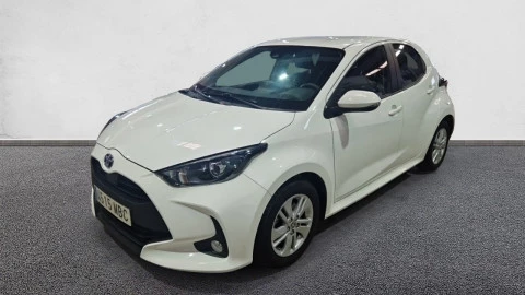 Toyota Yaris 1.5 120H Business Plus