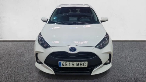 Toyota Yaris 1.5 120H Business Plus