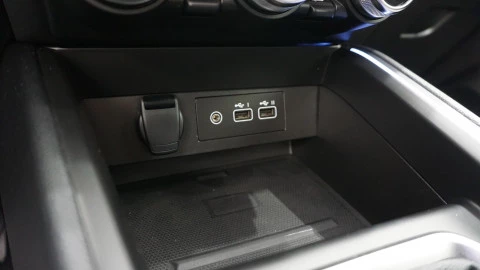 Renault Clio techno Eco-G 100cv (74kW)