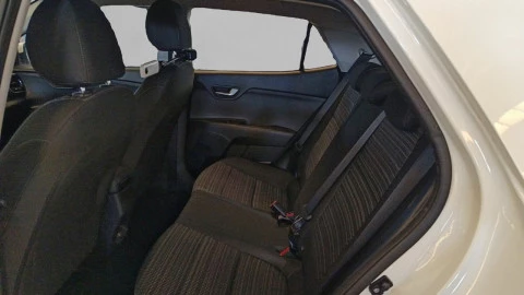 Kia Stonic 1.0 T-GDi 88kW (120CV) Drive