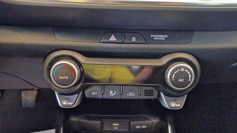 Kia Stonic 1.0 T-GDi 88kW (120CV) Drive