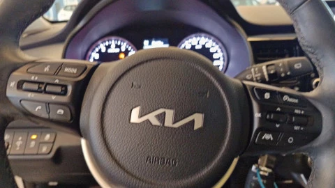 Kia Stonic 1.0 T-GDi 88kW (120CV) Drive