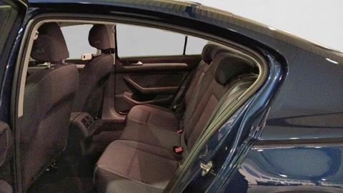 Volkswagen Passat Variant Business 2.0 TDI 110kW