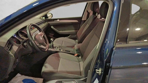 Volkswagen Passat Variant Business 2.0 TDI 110kW