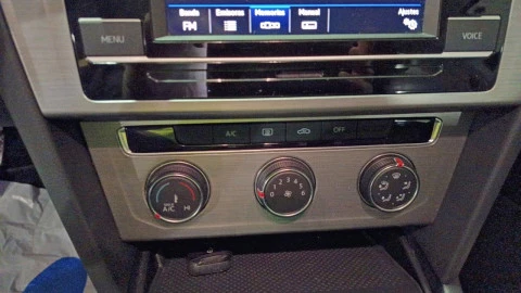 Volkswagen Passat Variant Business 2.0 TDI 110kW