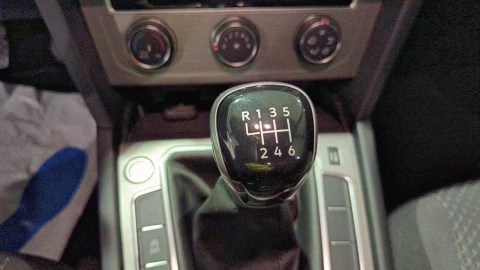 Volkswagen Passat Variant Business 2.0 TDI 110kW