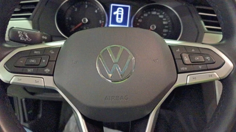 Volkswagen Passat Variant Business 2.0 TDI 110kW