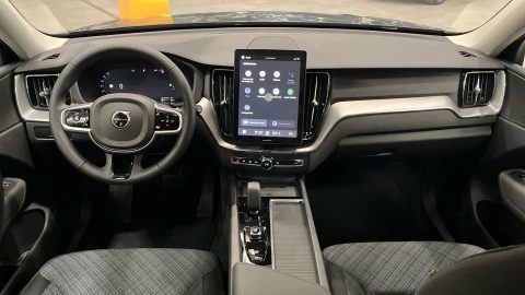 Volvo XC60 T6 PHEV Core eAWD Auto 257 kW (350 CV)