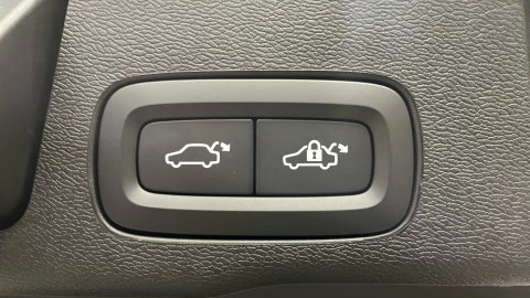 Volvo XC60 T6 PHEV Core eAWD Auto 257 kW (350 CV)