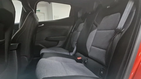 Renault Clio techno Eco-G 100cv (74kW)