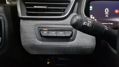 Renault Clio techno Eco-G 100cv (74kW)