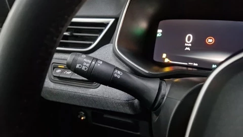 Renault Clio techno Eco-G 100cv (74kW)
